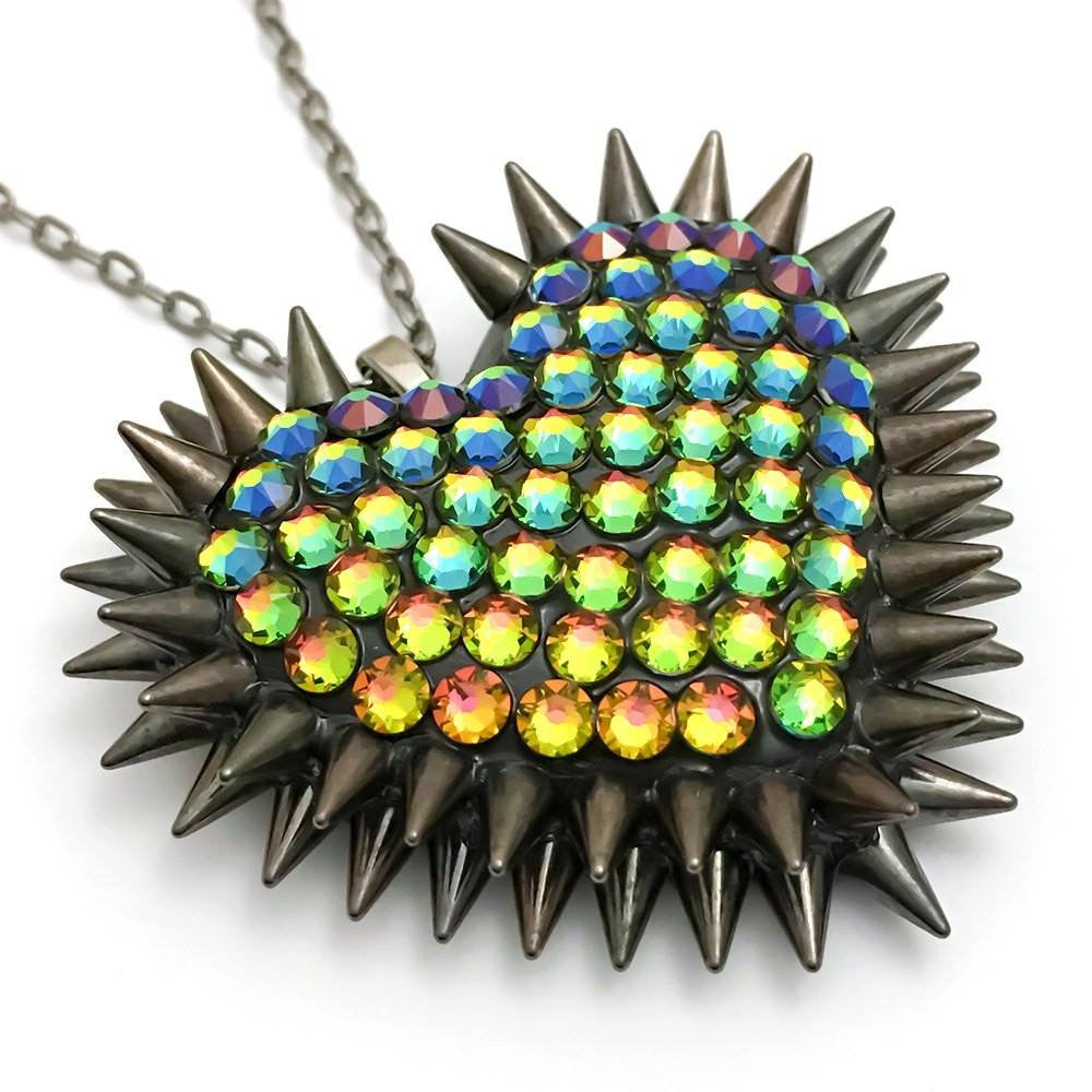 Classic Spiked & Paved Heart Necklace | Vitrail